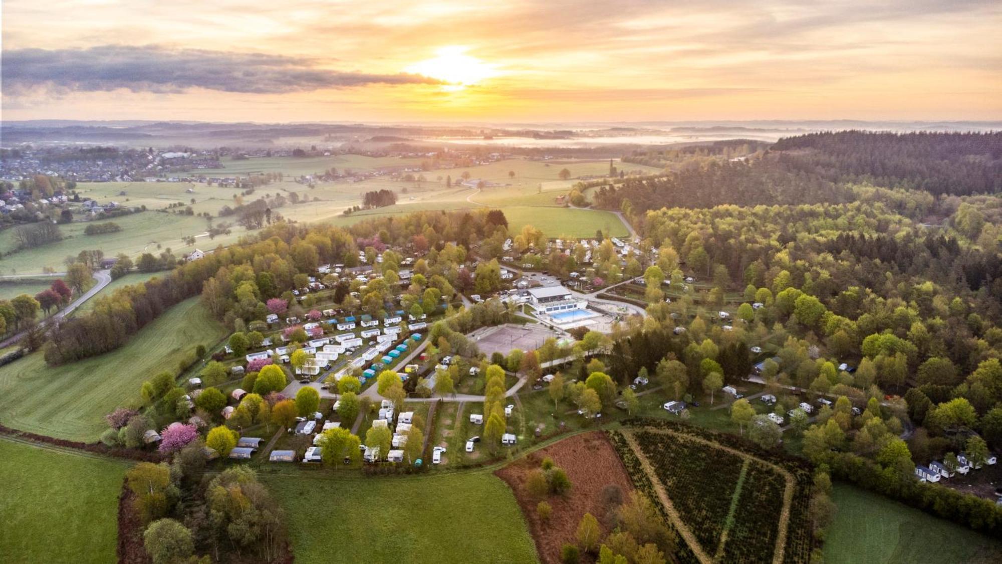 Hotel Ardennen Camping Bertrix Zewnętrze zdjęcie